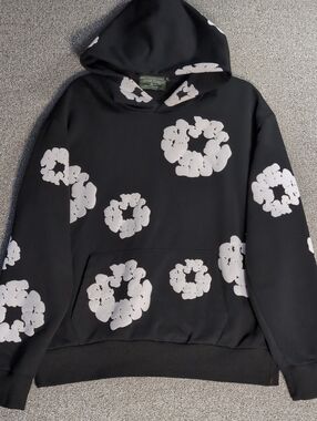 Denim Tears African Diaspora Goods Hoodie Size Medium in Black Cotton Wreath